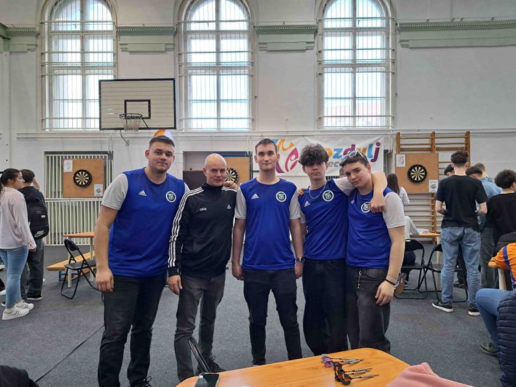 Diákjaink a Bethlen Darts Kupán
