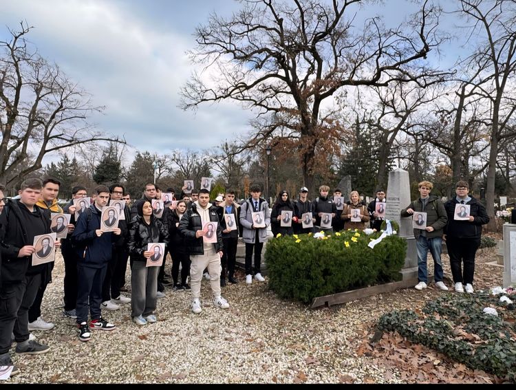 Megemlékezés Beregszászi Pál sírjánál