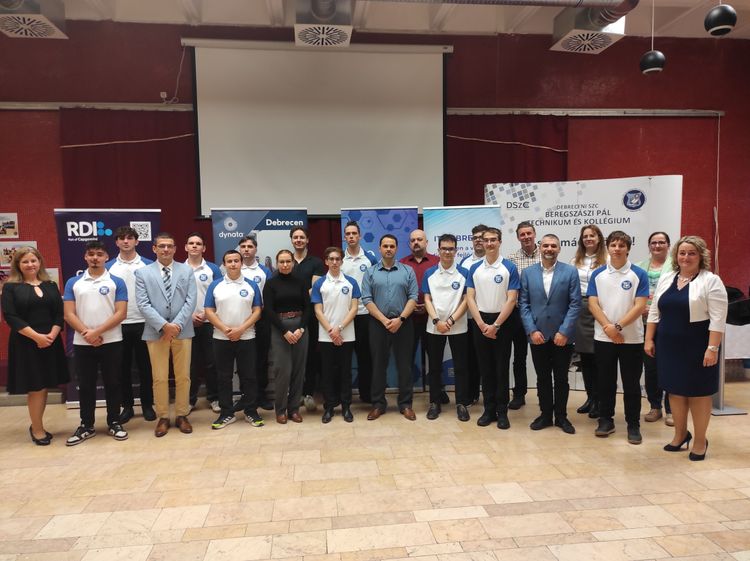 Elindult az ITalent program a 120 éves Beregszásziban!