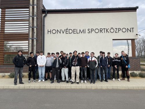 Diákjaink a Honvédelmi Sportközpontba látogattak